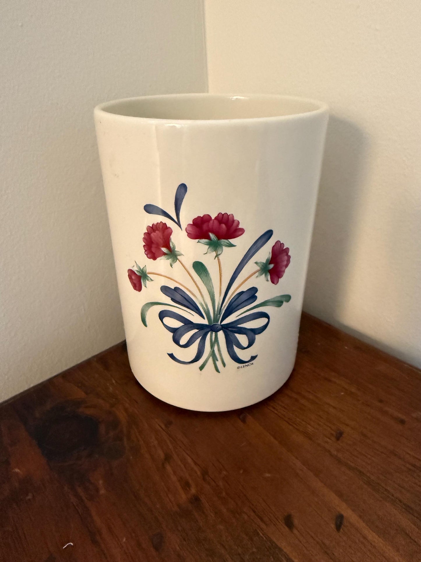 Vintage Lenox Poppies on Blue Utencil Holder